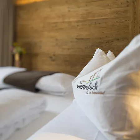 Chalet Wiesenglueck Santa Maddalena in Casies Room photo